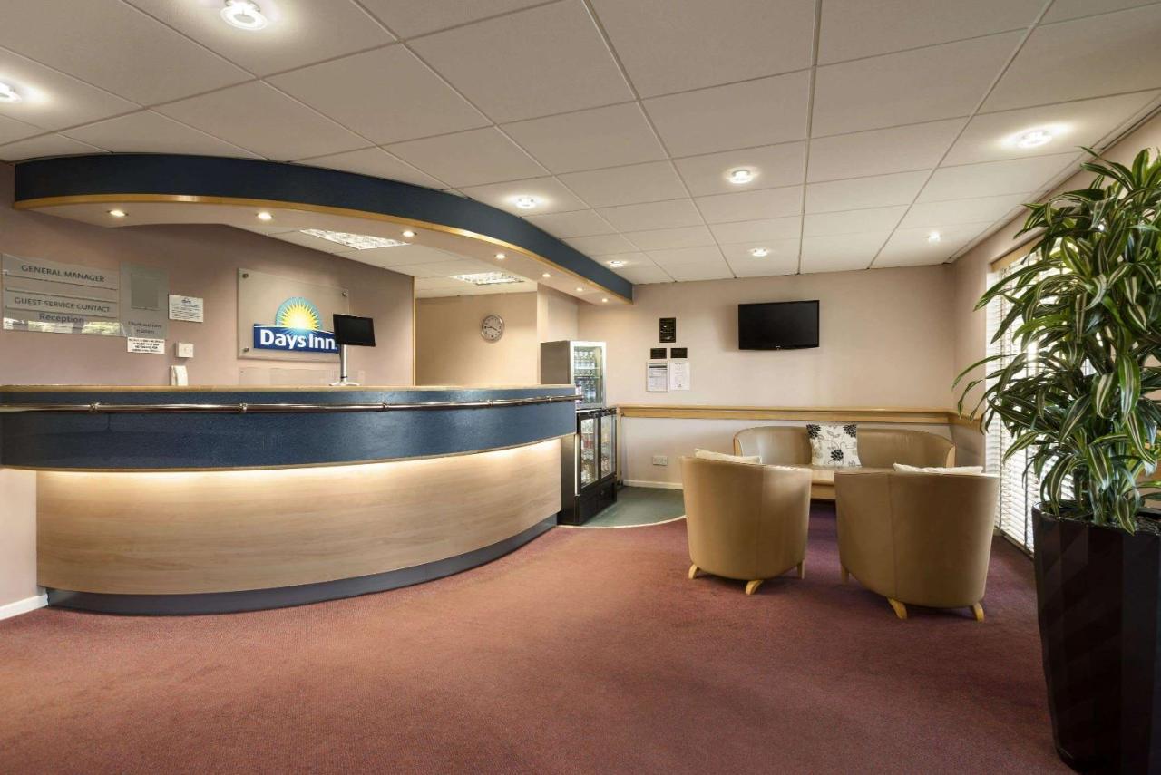 Days Inn Hotel Bradford - Leeds Brighouse Exteriér fotografie