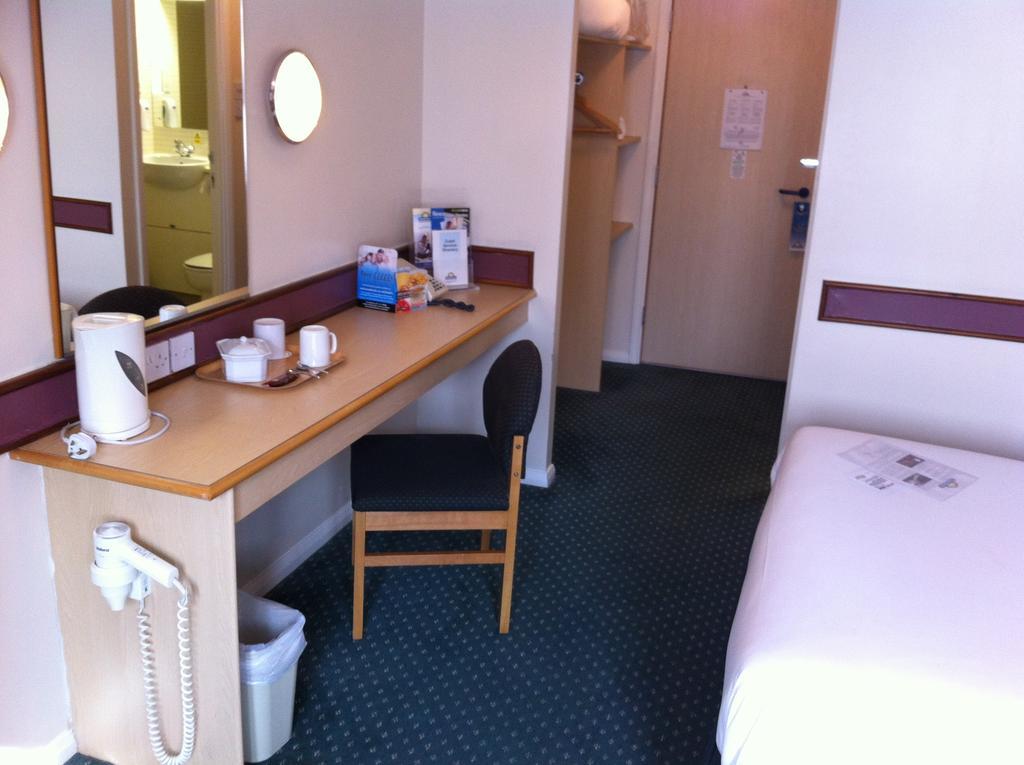 Days Inn Hotel Bradford - Leeds Brighouse Pokoj fotografie